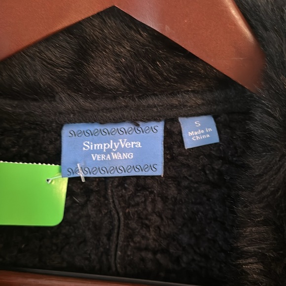 Simply Vera VERA WANG faux fur faux leather jacket - Picture 7 of 9